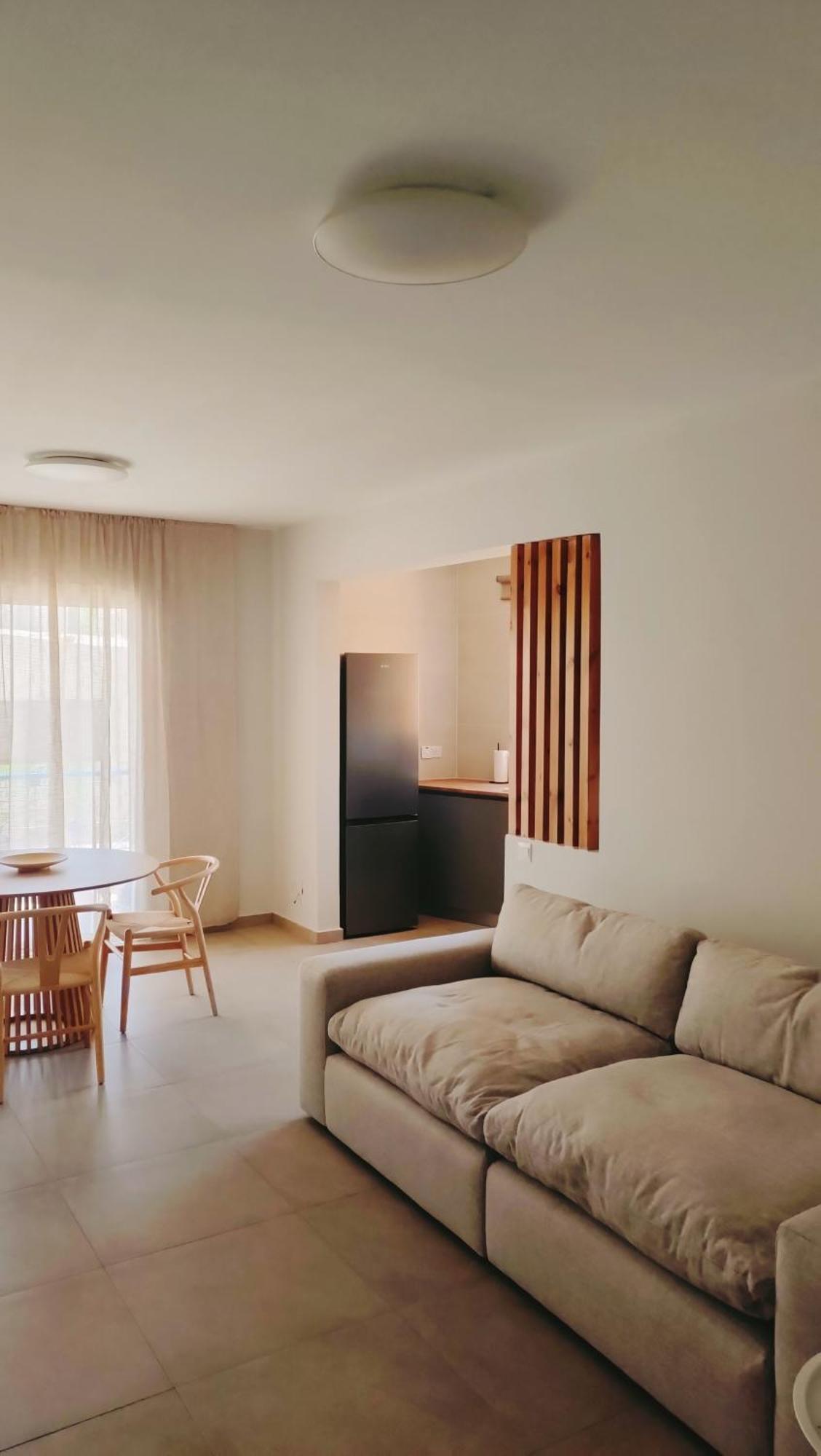 Two Bedroom Apartment With Pool Paphos ภายนอก รูปภาพ